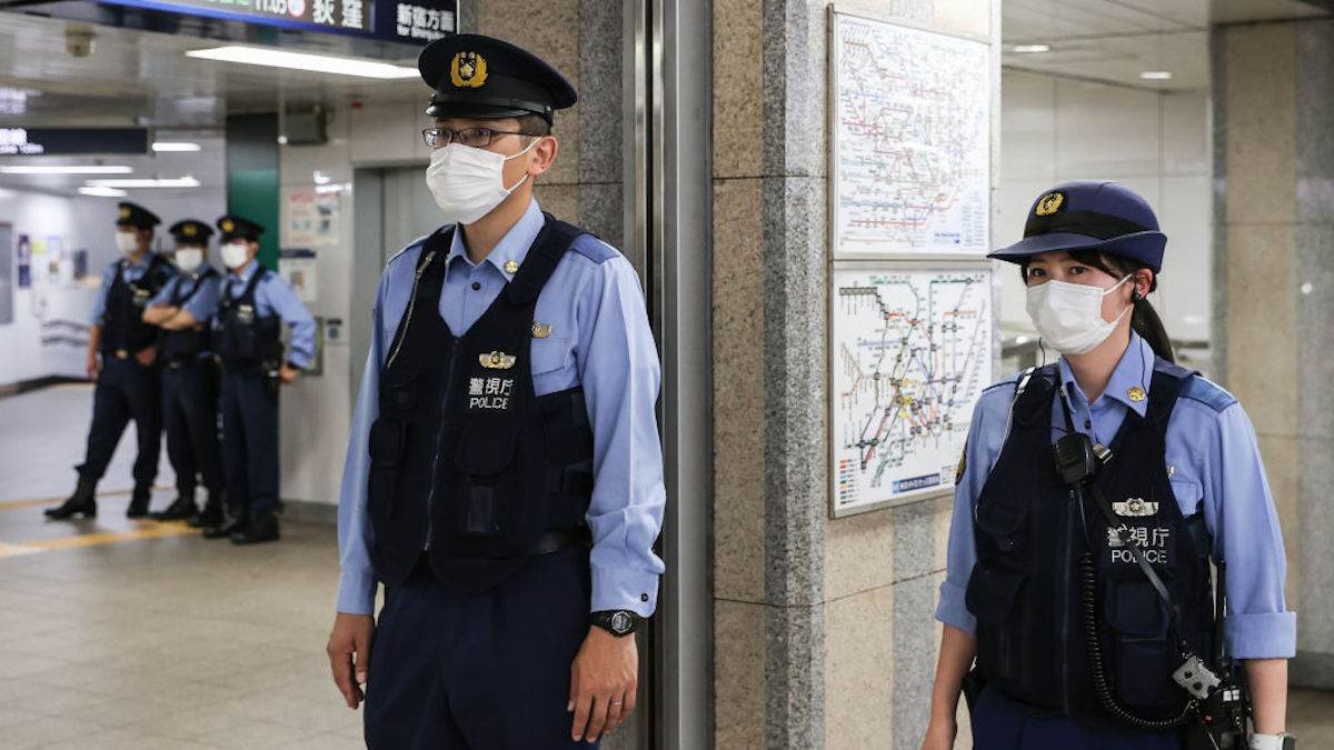 圖 中國消防員遊日本起色心 將帶路女子拖入廁