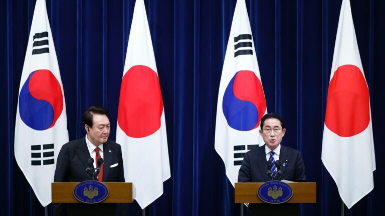岸田文雄擬下月訪首爾 日韓關係再升溫