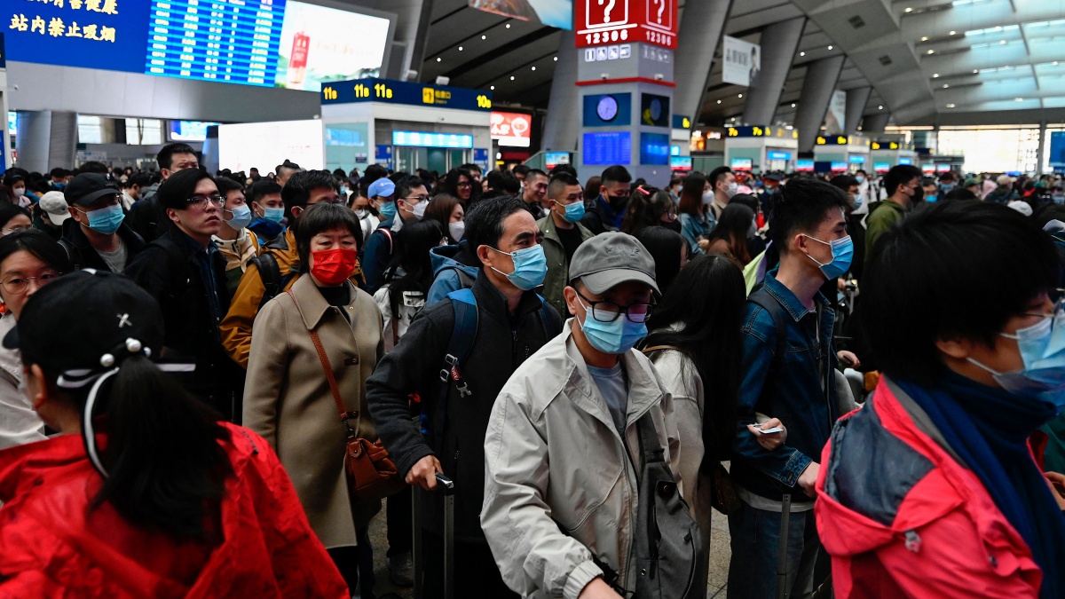 中共專家稱疫情不會大規模「二陽」 被轟「誰信誰傻」 | 世界衛生組織 | 新冠病毒 | 新唐人电视台