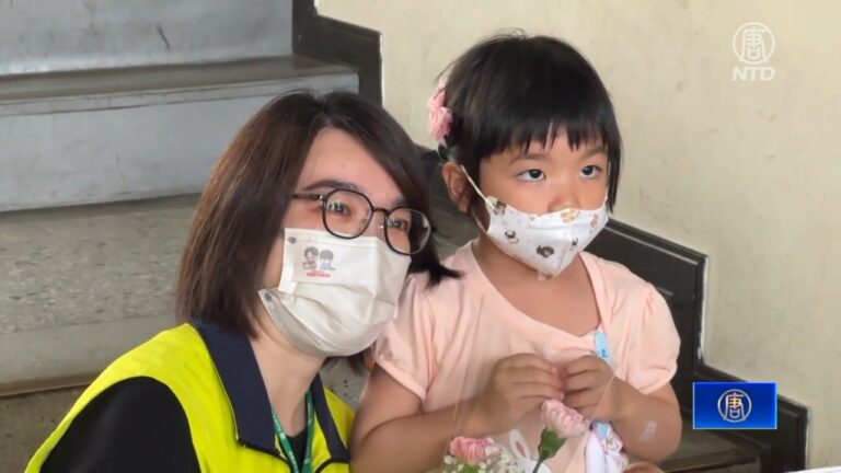 母親節信件傳愛 郵局員工收到女兒神祕禮