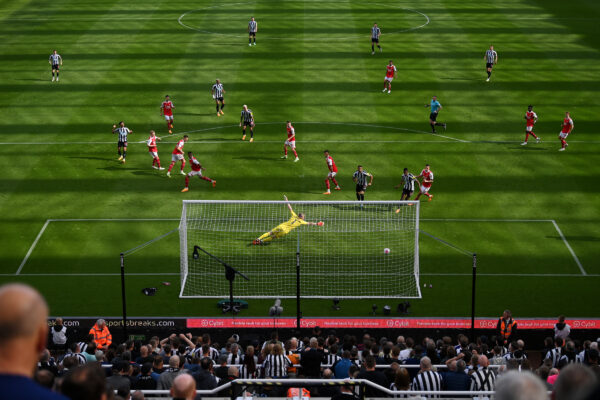 NEWCASTLE UPON TYNE, ENGLAND - MAY 07: A general view as a shot from Jacob Murphy of Newcastle United hits the post as Aaron Ramsdale of Arsenal attempts to make a save during the Premier League match between Newcastle United and Arsenal FC at St. James Park on May 07, 2023 in Newcastle upon Tyne, England. 