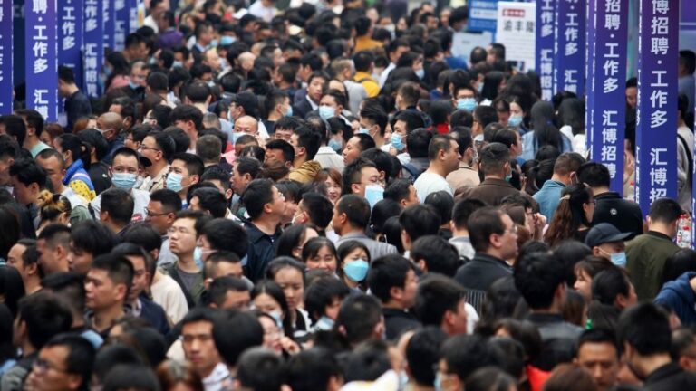 中國3月青年失業率達16.9% 多項數據創新高