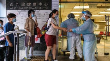 大陸疫情肆虐 香港新冠流感夾擊 急症室再淪陷