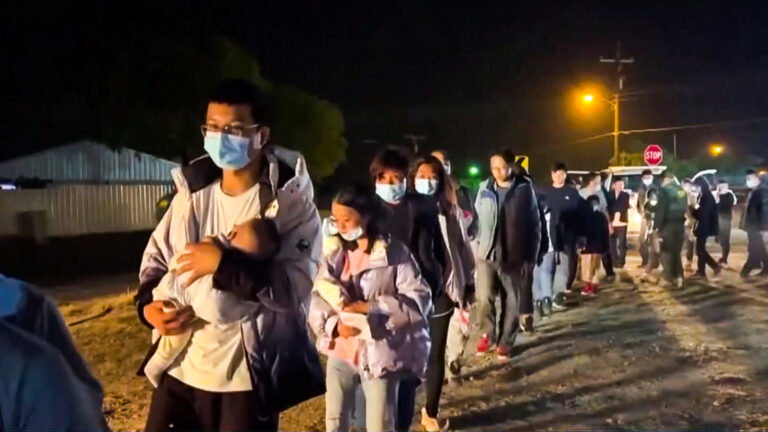 中國人「潤」美成倍增長 人權鬥士：對中共忍無可忍
