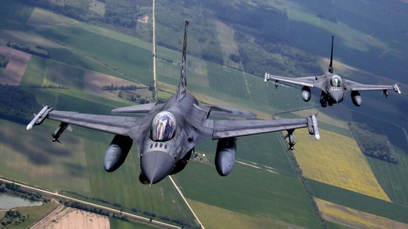台軍購F-16戰機延後交付 美空軍稱遇「複雜開發挑戰」