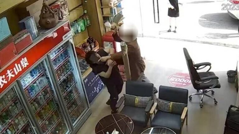 重慶「農管」當街砍傷人 專家：中共本質就是土匪