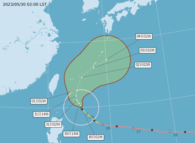 颱風瑪娃龜速轉北 估台灣北部降雨 南部防高溫