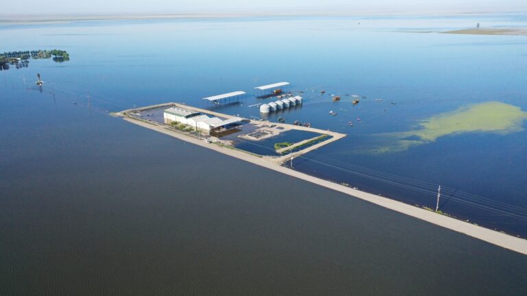 冬季風暴引加州「鬼湖」再現 面積將超太浩湖