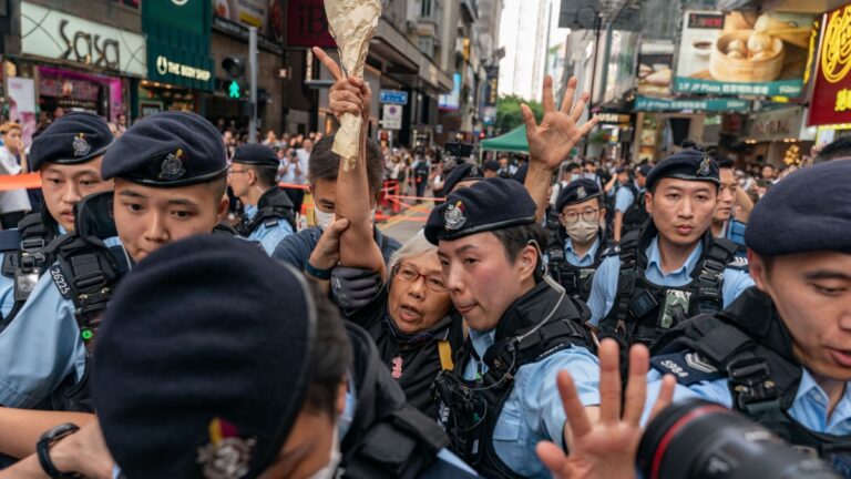 堅持紀念「六四」 多名港人被捕