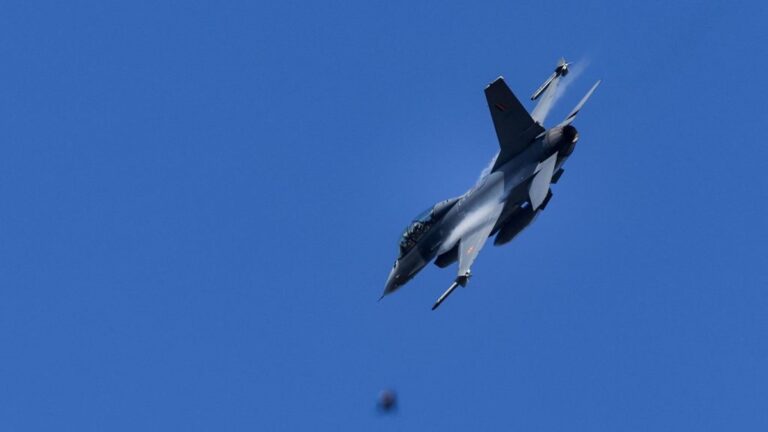 【國際聚焦】小飛機闖入華府被F-16攔截後墜毀；俄首度證實烏開始反攻；美證監會起訴幣安及趙長鵬