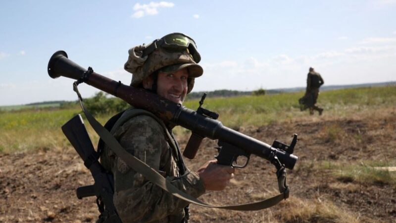 乌克兰军队反攻首传捷报 收复东南部3个村庄