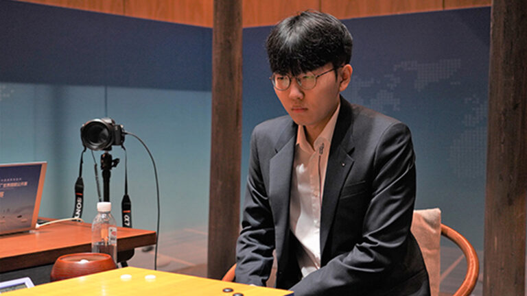 爛柯盃決賽：申真諝屠龍勝辜梓豪 三番棋先拔頭籌