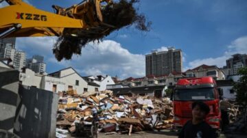 家被强拆 贵州毕节男子跳楼未遂遭控“寻滋”