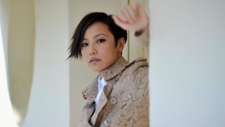 何韻詩錄新歌 黃耀明偕李端嫻擔任監製