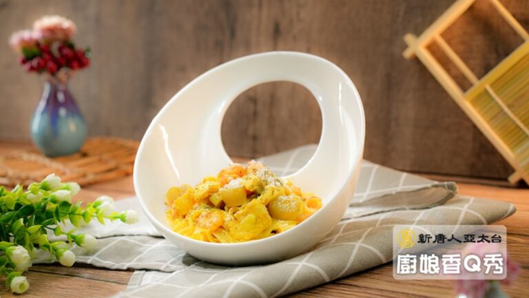 廚娘香Q秀：意式牛菌菇奶油香蔥燉飯/白酒咖哩奶油海鮮寬麵
