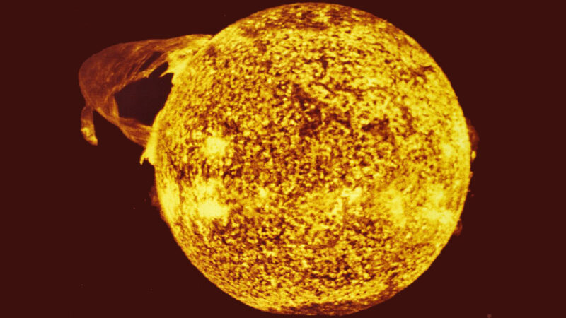 「太陽活動極大期」恐提前 衛星或被燒毀