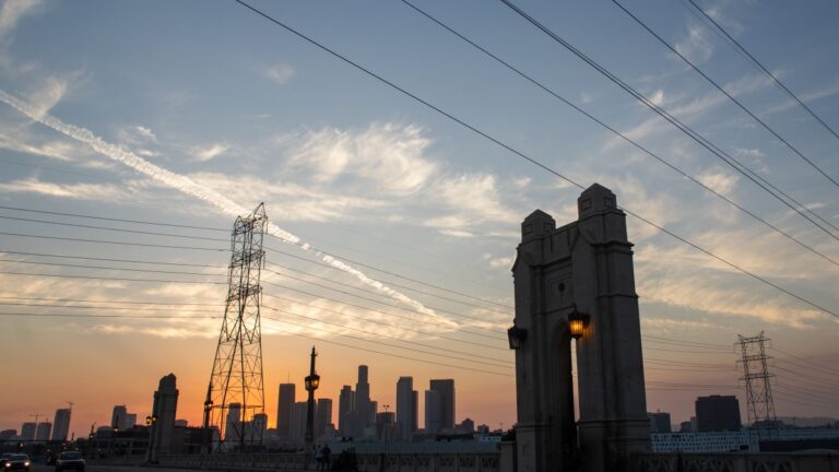 南加今夏首波熱浪發威 獨立日連假慎防曬