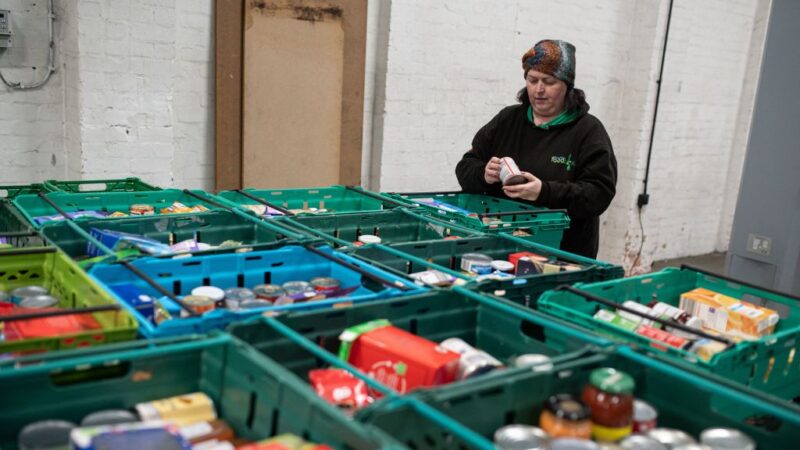 英國通膨居高不下 研究：數百萬人吃不飽可能成常態