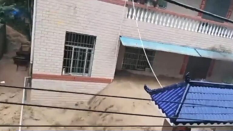 【中國新聞快報】湖南湘西遇特大暴雨 攜程投10億鼓勵員工生育