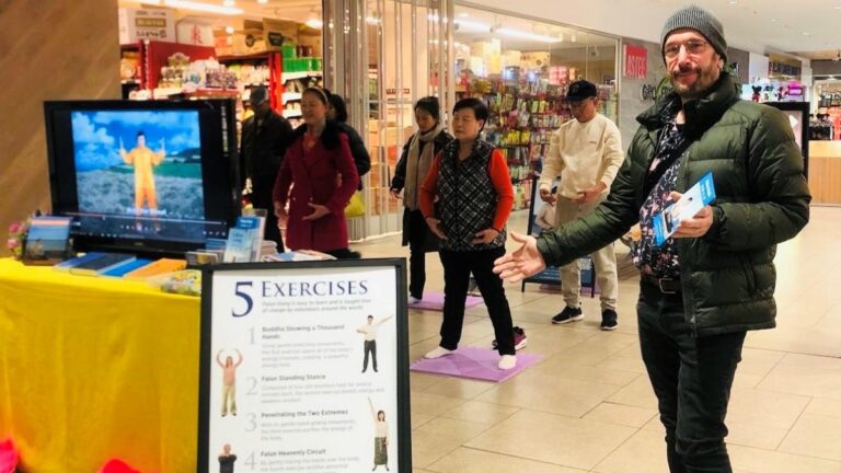 偶遇「法輪大法」 澳墨爾本經理見證奇蹟