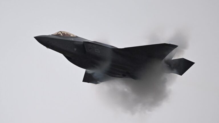 以色列加強軍力 再擲30億購25架F-35戰機