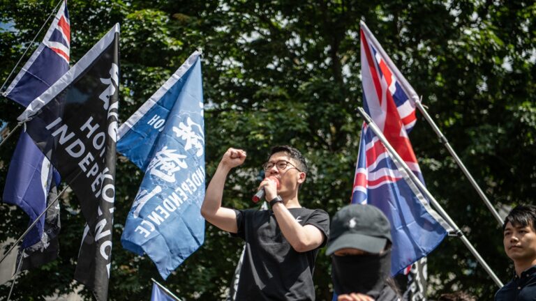 中共懸賞通緝8名海外港人 美英強烈譴責