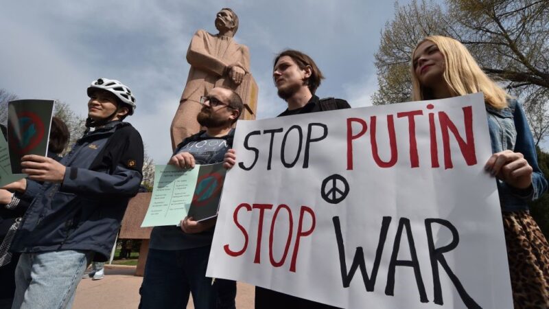 俄羅斯數百名年輕律師為反戰者辯護