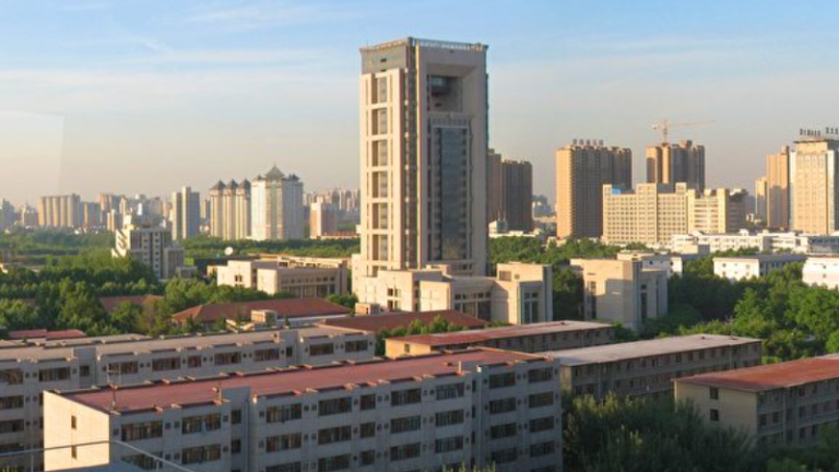九名院士教授專家密集病亡 全為中共黨員