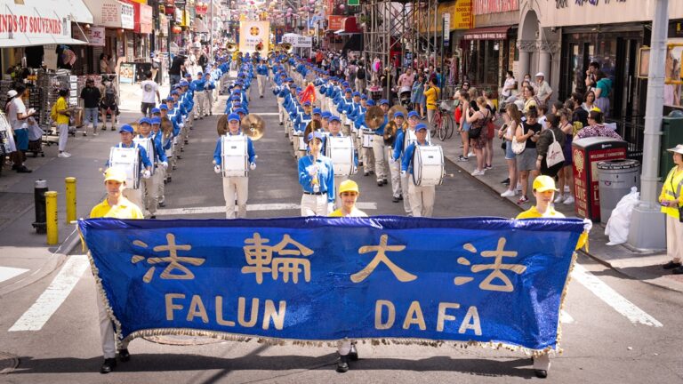 組圖：7·20反迫害 紐約法輪功舉行盛大遊行