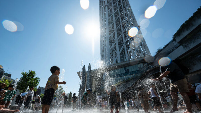 日本“猛暑日”多达195处 逾百人中暑送医