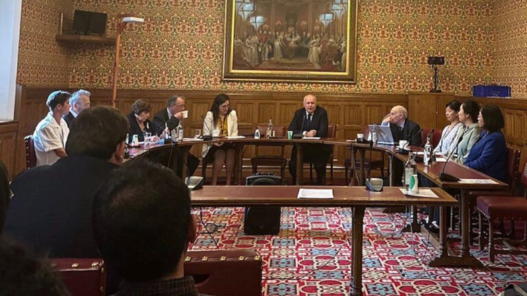 英議會法輪功研討會 譴責「群體滅絕」