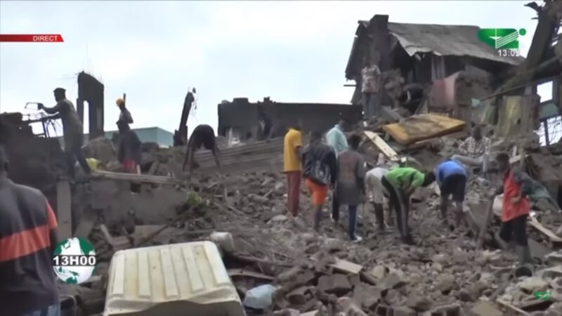 喀麦隆商业大城建筑倒塌压到民宅 死亡攀至37人
