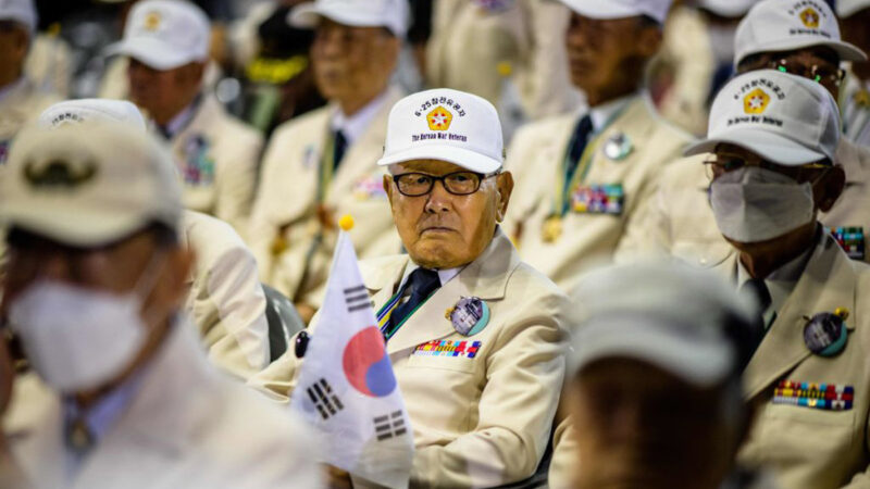 韩朝各自纪念停战周年 凸显紧张局势加剧