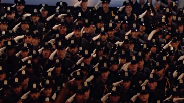 【纽约简讯】纽约市警察学院毕业典礼 82名亚裔加入警队