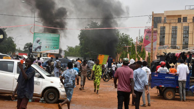 陆军司令部支持政变 尼日尔局势仍然紧张