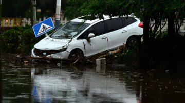 北京洪水紅色預警 路人橫屍街頭傷亡成謎