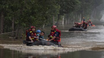 洩洪保北京 涿州多地淹水 民間救援隊呼救