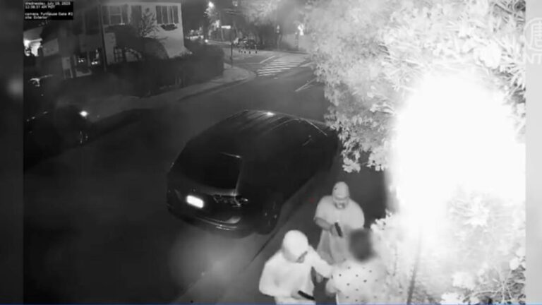 當街持槍搶劫 南加警方追緝多名嫌犯