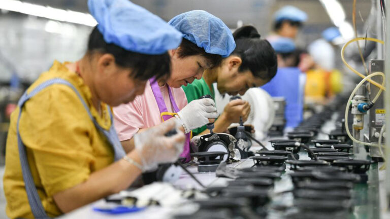 前景堪憂 中國私企市場份額連續四個季度萎縮