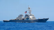 中俄軍艦家門口挑釁 美派驅逐艦強烈回應