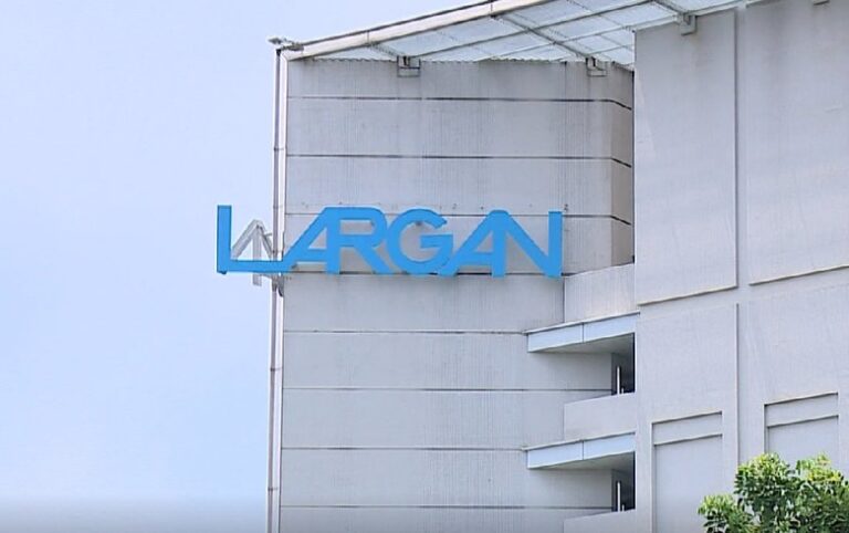 大立光3人涉違反著作權法 遭交保限制出境