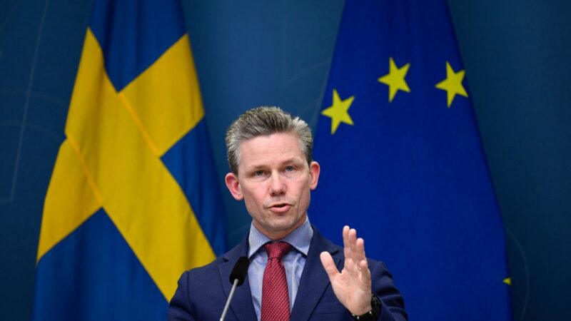 瑞典：再供乌克兰价值3亿美元弹药和零组件