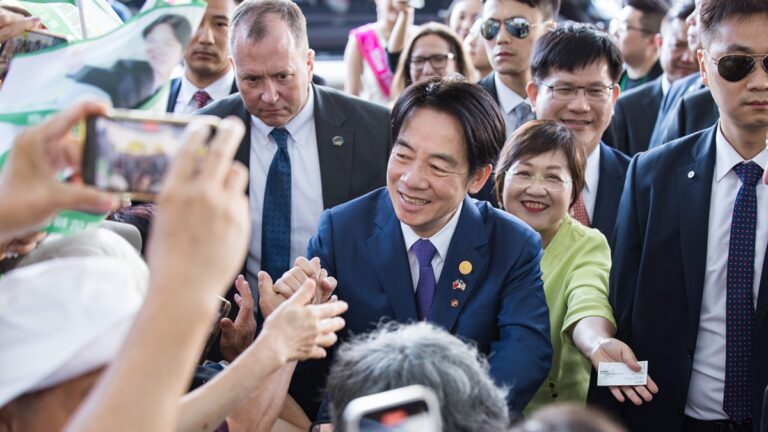 賴清德過境北加舊金山 民眾高喊台灣加油