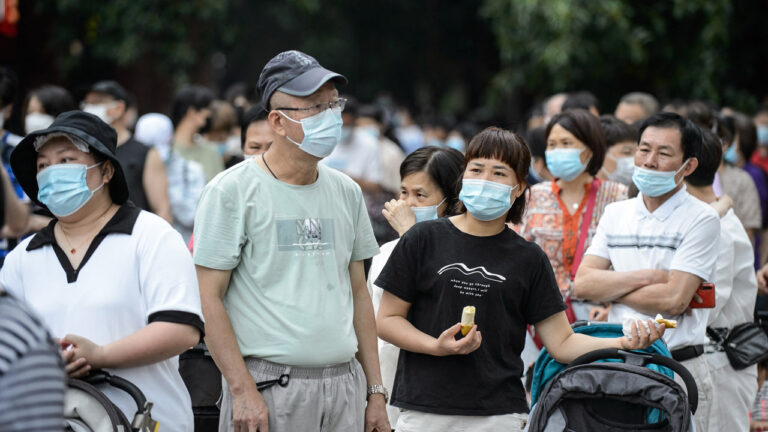 中國流行變異毒株 新冠「三陽」來襲