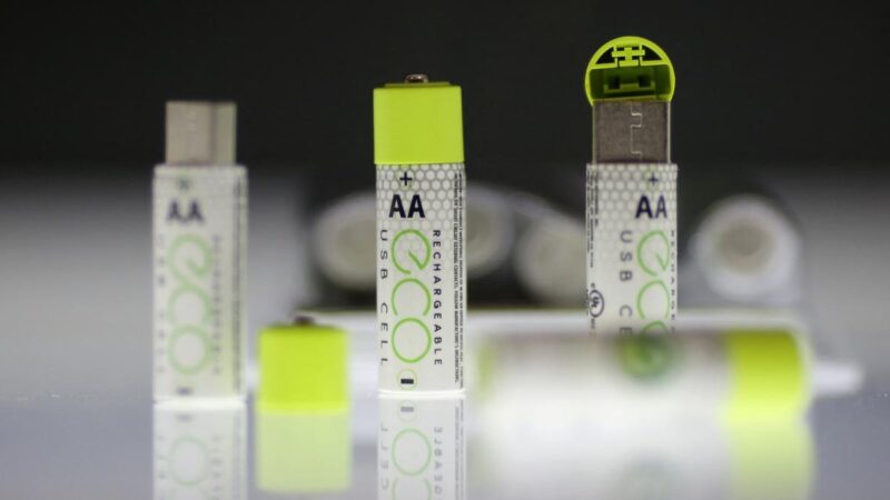 科学家研发氧化铁电池 有望取代锂电池