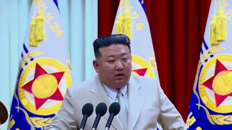 美日韓加強合作 金正恩危機感升級
