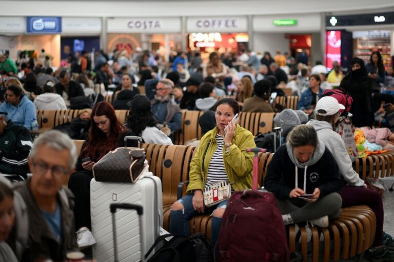 英國罕見航管大亂 疑與法籍航空公司有關 影響恐數日