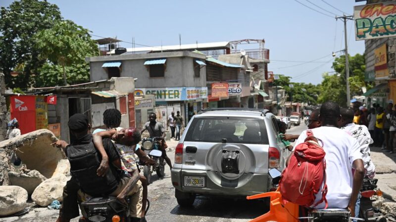海地暴力加剧 美国大使馆促公民尽快离开