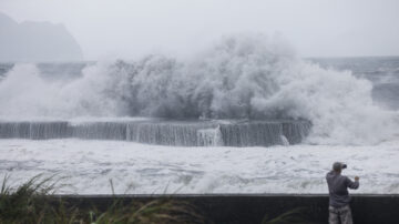 两度登台伤百馀人 台风海葵携豪雨扑向大陆