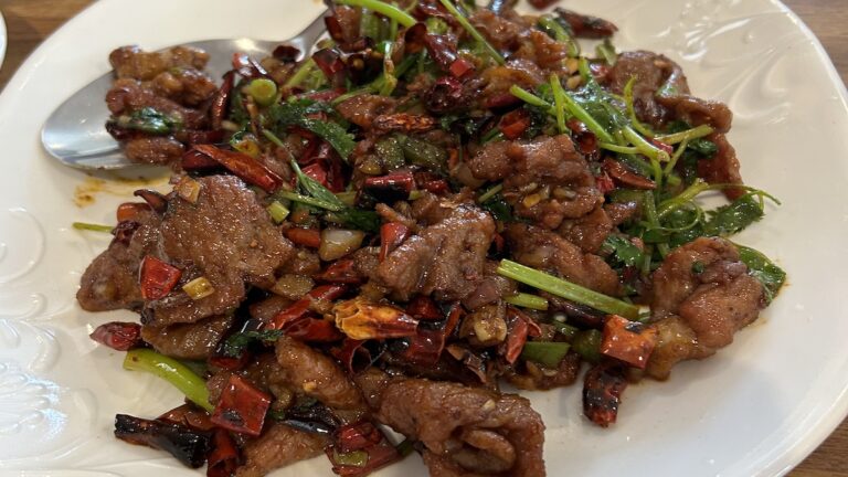 小炒羊肉的家庭做法 香辣鮮嫩